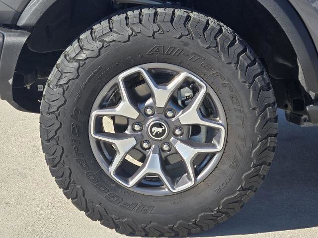 Certified 2025 Ford Bronco Badlands AWD/4WD image 14