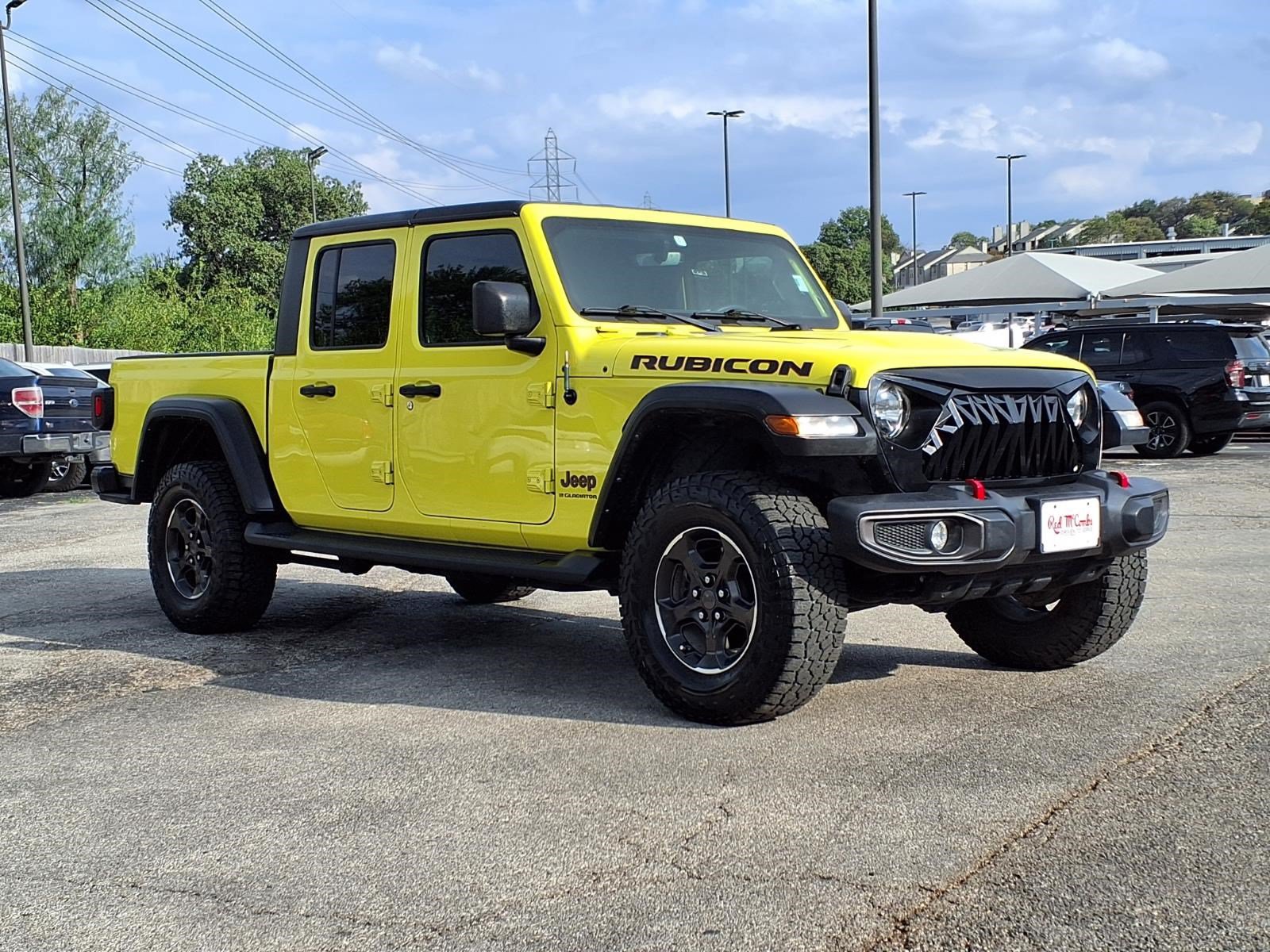 Used 2023 Jeep Gladiator Rubicon w/ Cold Weather Group AWD/4WD image 4