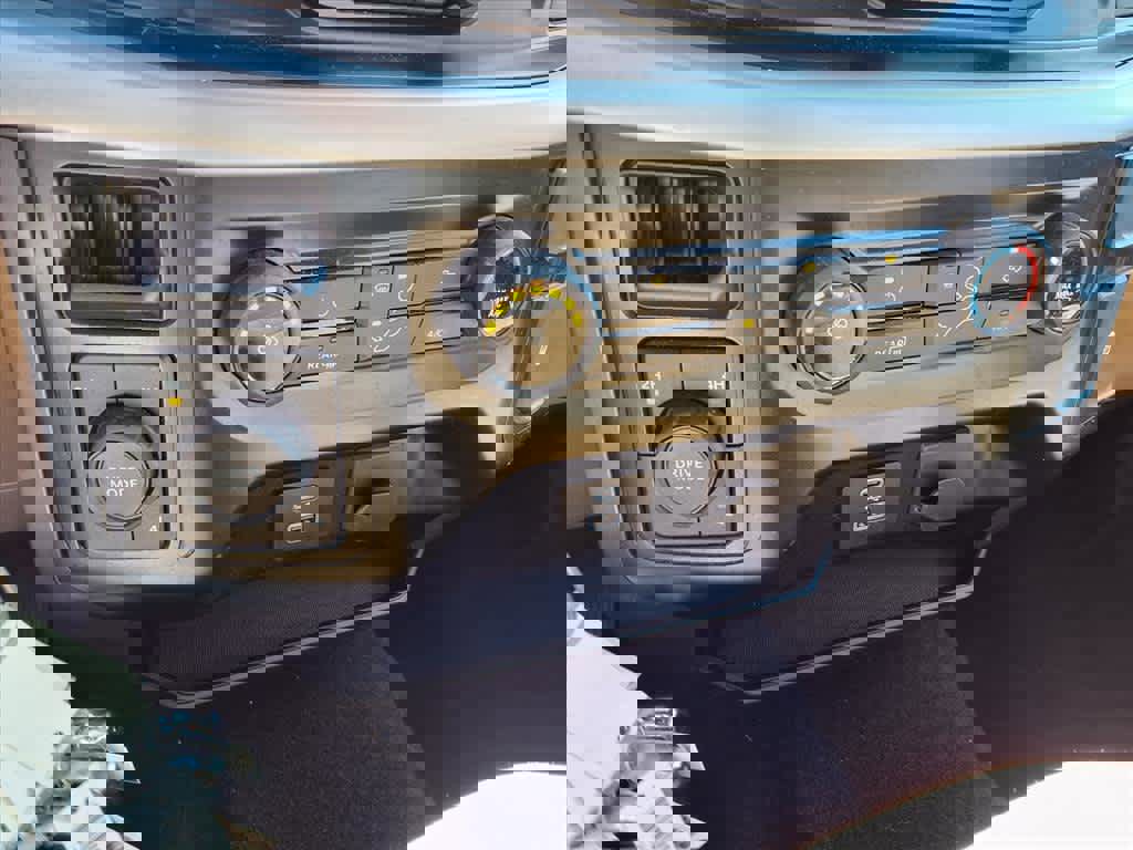 Certified 2023 Ford F150 XLT image 14