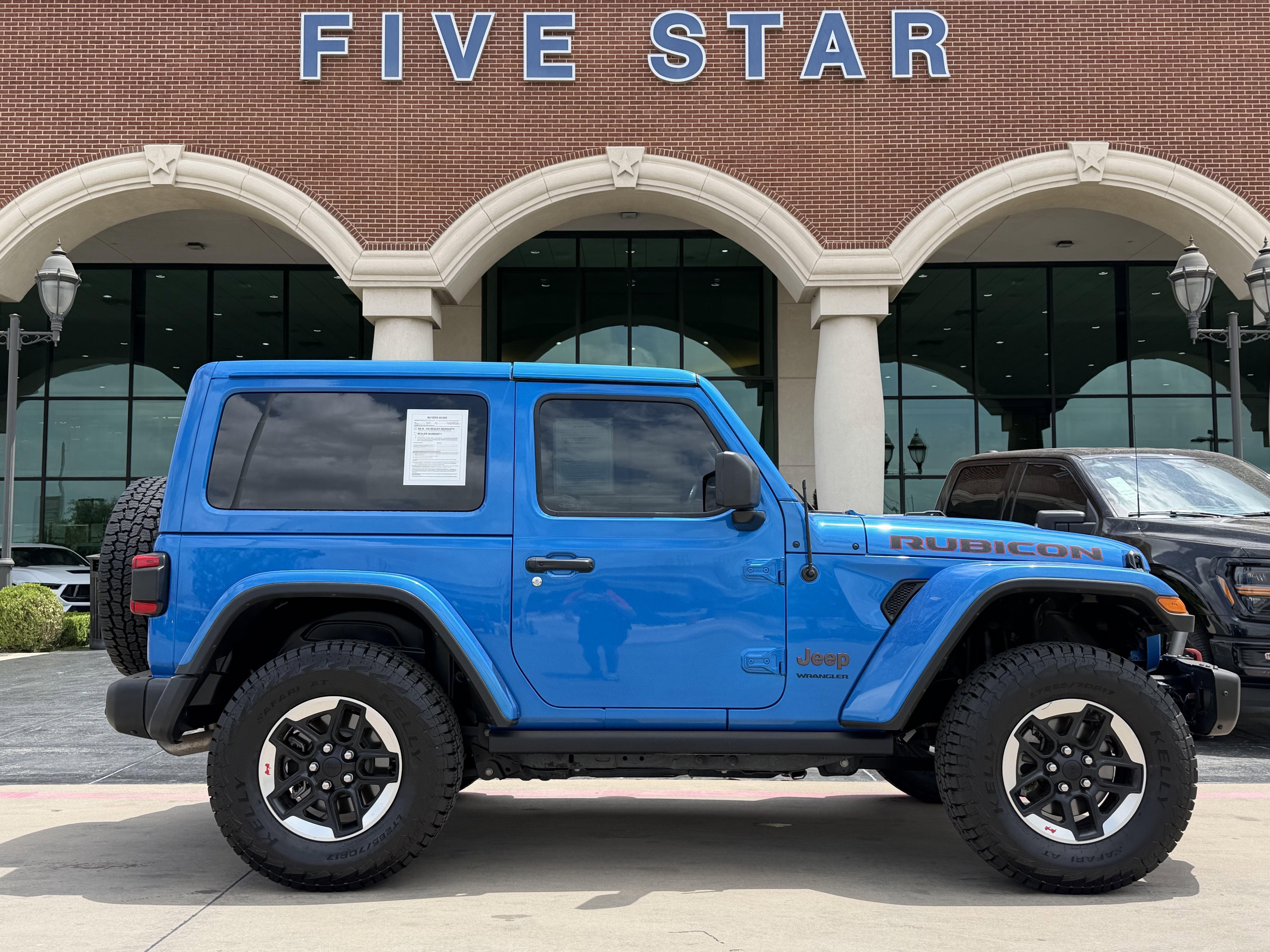 Used 2021 Jeep Wrangler Rubicon AWD/4WD image 3