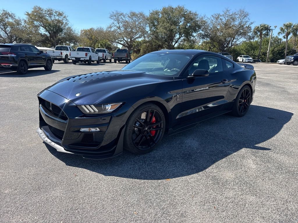 Certified 2021 Ford Mustang Shelby GT500 w/ Technology Package image 3