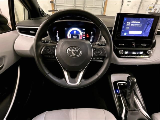 Used 2024 Toyota Corolla XSE FWD image 5