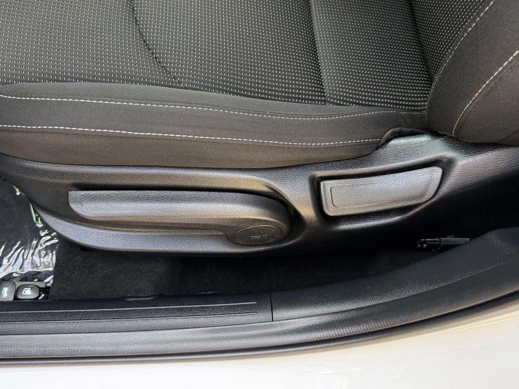 Used 2020 Kia Forte LXS image 19