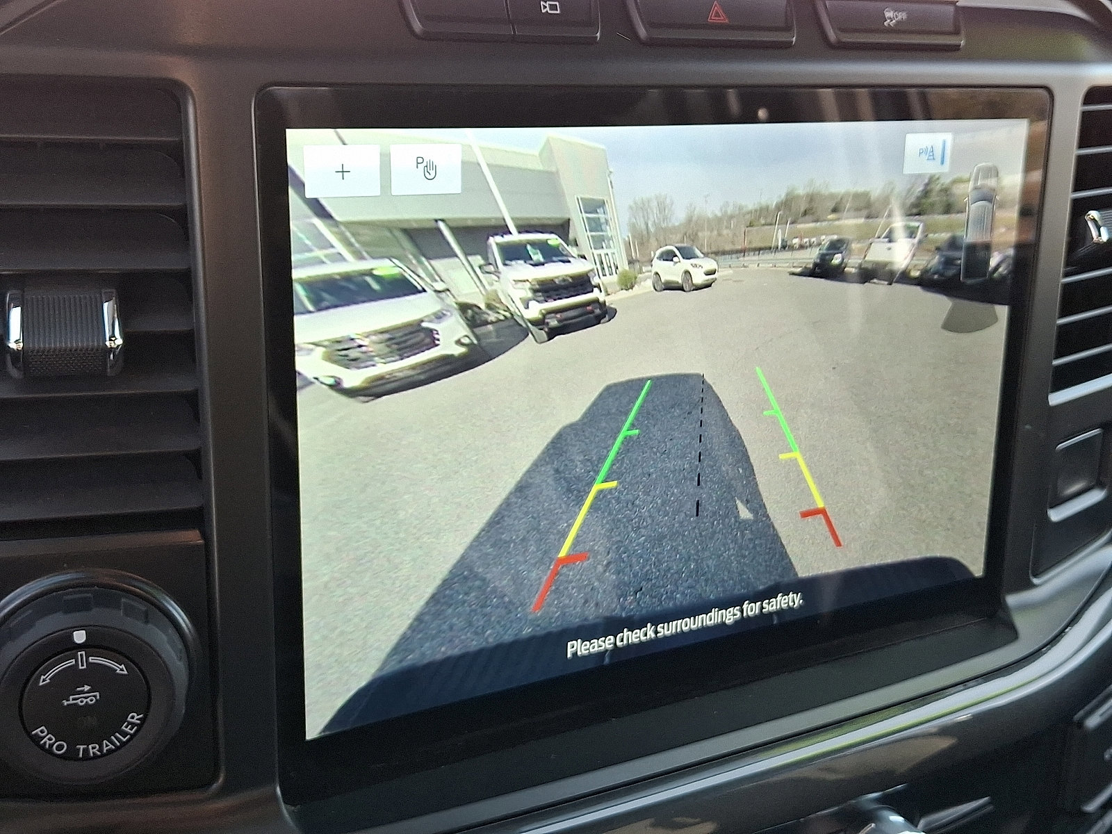 Certified 2022 Ford F150 XLT w/ Equipment Group 302A High image 17