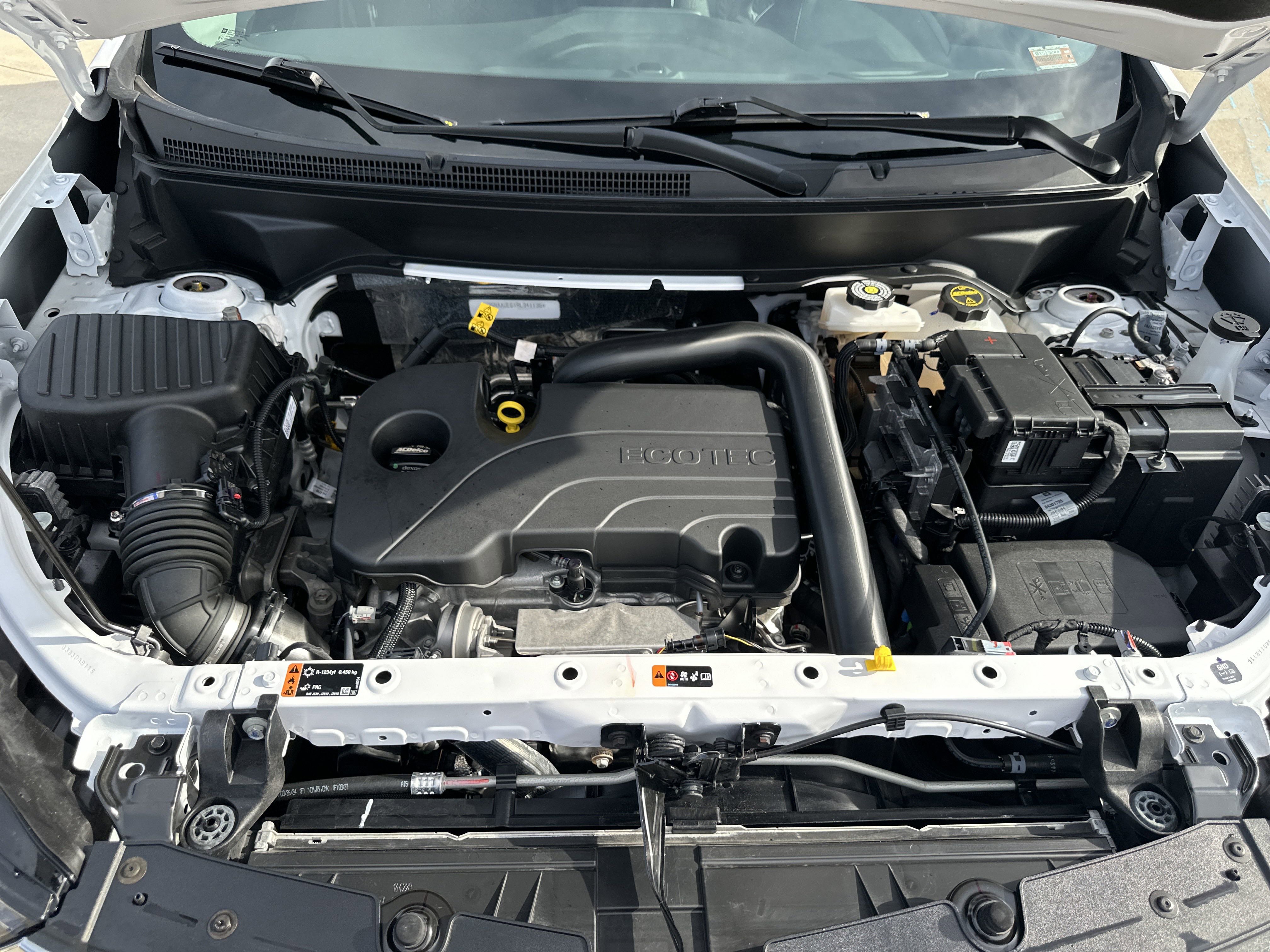 Used 2024 Chevrolet Equinox LT image 36