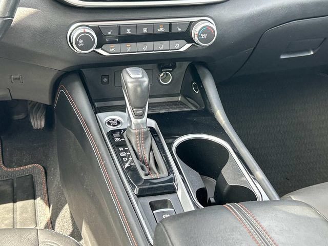 Used 2024 Nissan Altima 2.5 SR w/ SR Premium Package AWD/4WD image 17