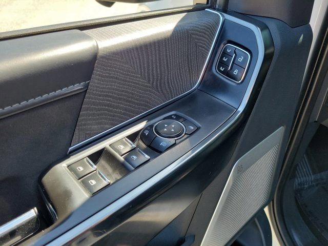 Certified 2023 Ford F150 Platinum w/ Equipment Group 701A High image 22