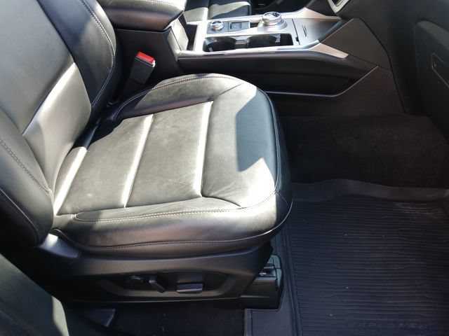 Certified 2023 Ford Explorer XLT w/ Equipment Group 202A AWD/4WD image 51