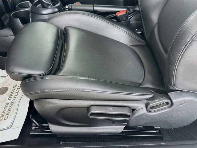 Used 2019 MINI Cooper S w/ Premium Package image 19