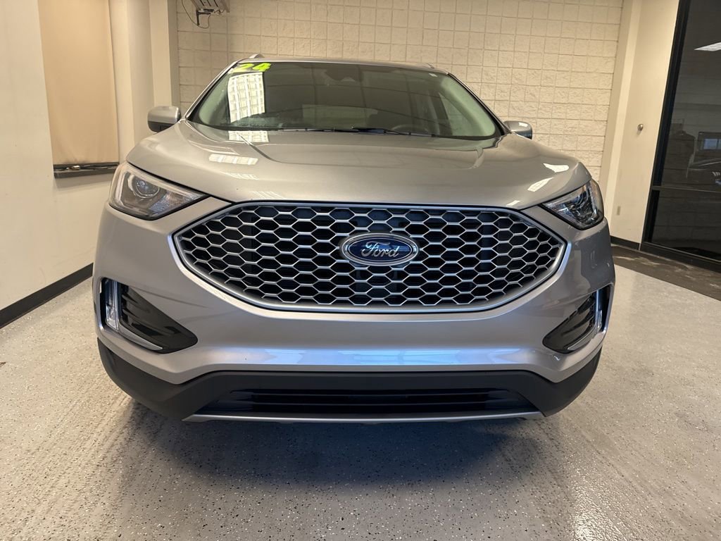Certified 2024 Ford Edge SEL w/ Convenience Package AWD/4WD image 35