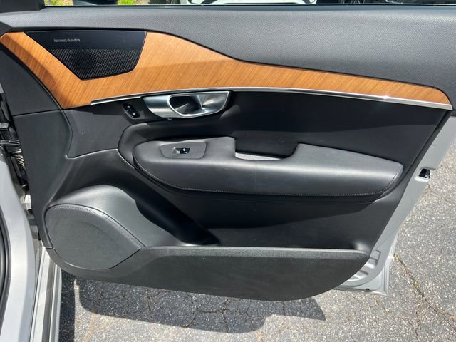 Used 2023 Volvo XC90 B6 Plus w/ Protection Package Premier AWD/4WD image 17