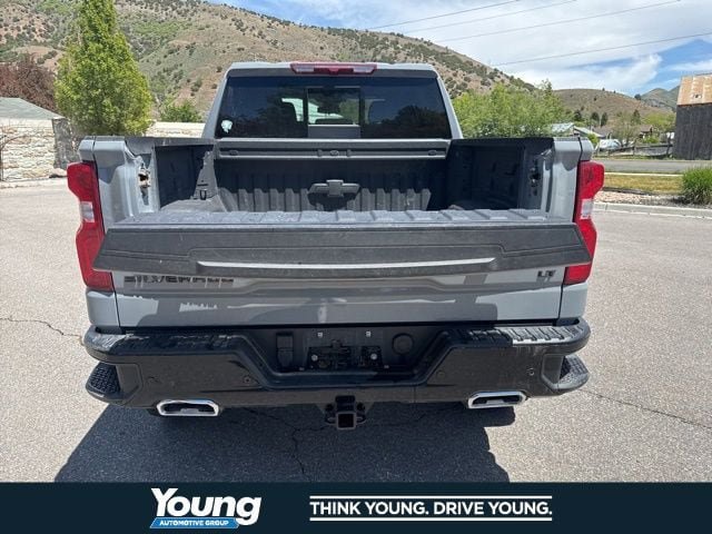 Used 2024 Chevrolet Silverado 1500 LT Trail Boss w/ LT Trail Boss Premium Package AWD/4WD image 9