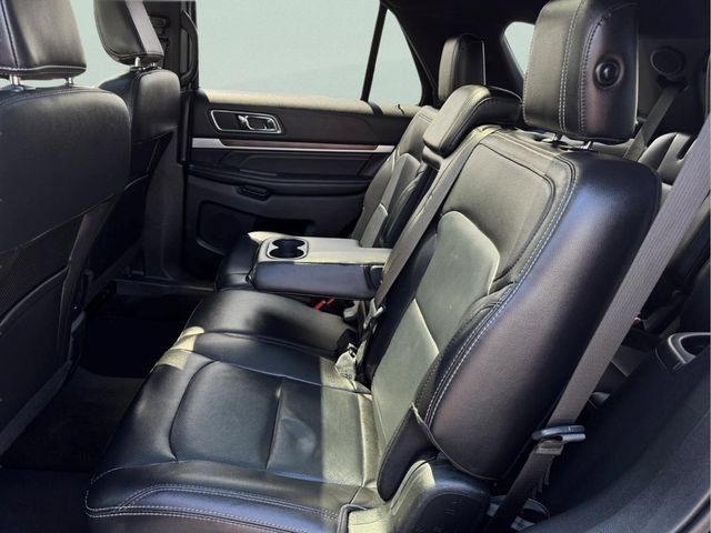 Certified 2018 Ford Explorer Limited FWD image 14