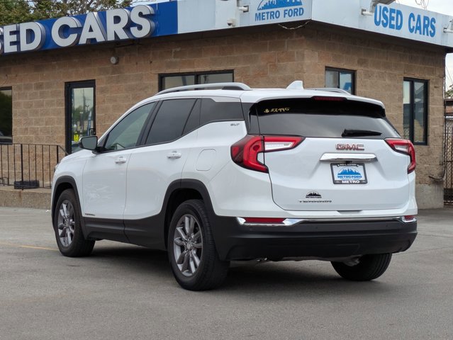 Used 2023 GMC Terrain SLT FWD image 6