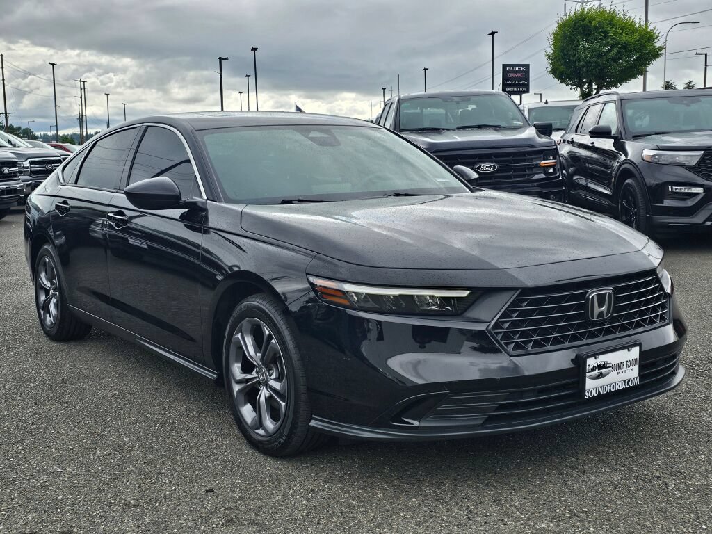 Used 2023 Honda Accord EX image 7