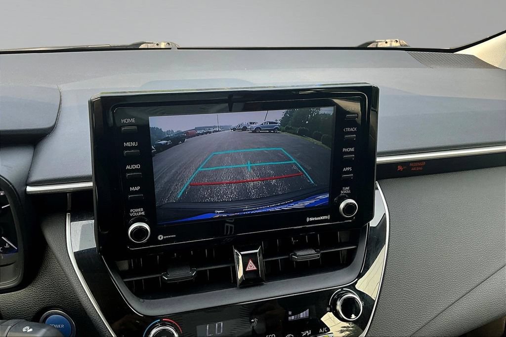 Used 2022 Toyota Corolla LE FWD image 16