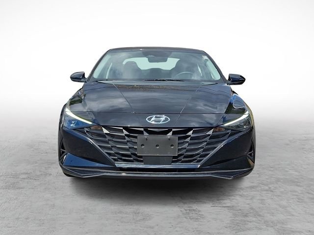 Used 2023 Hyundai Elantra SEL w/ Convenience Package FWD image 2