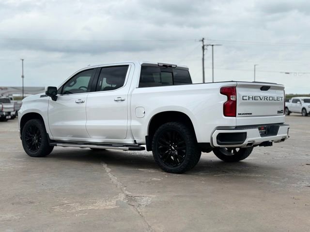 Used 2022 Chevrolet Silverado 1500 High Country w/ LPO, Dark Essentials Package image 2