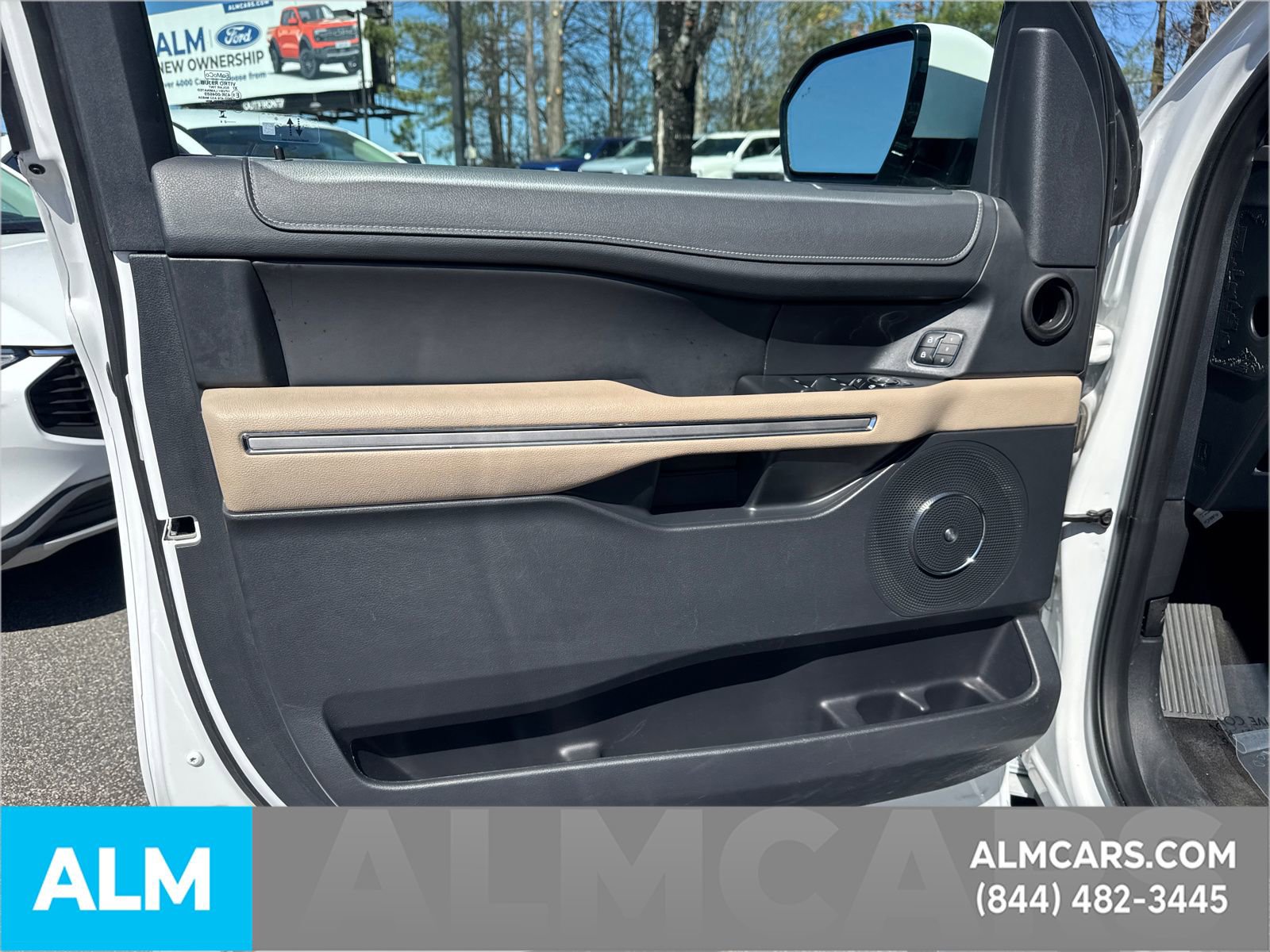 Certified 2024 Ford Expedition Limited image 12