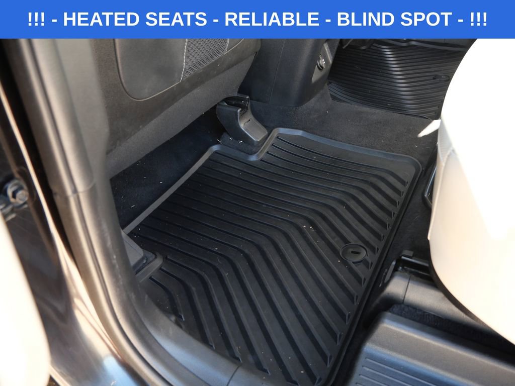 Used 2022 Kia Telluride S image 10