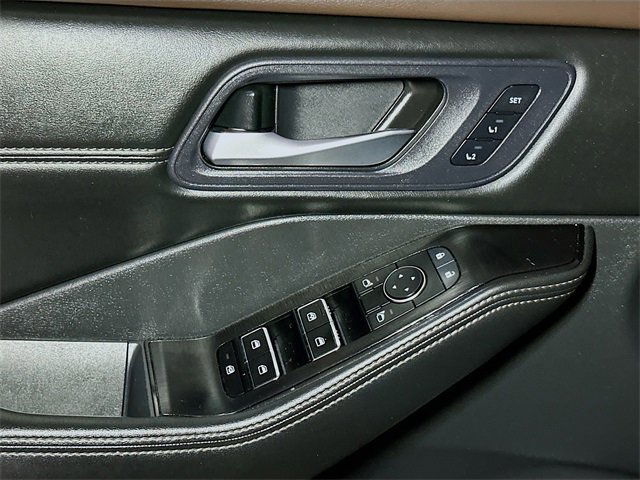 Used 2023 Nissan Rogue SL image 15