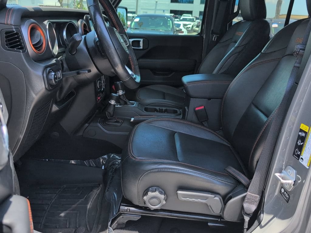 Used 2022 Jeep Gladiator Mojave w/ LED Lighting Group AWD/4WD image 9