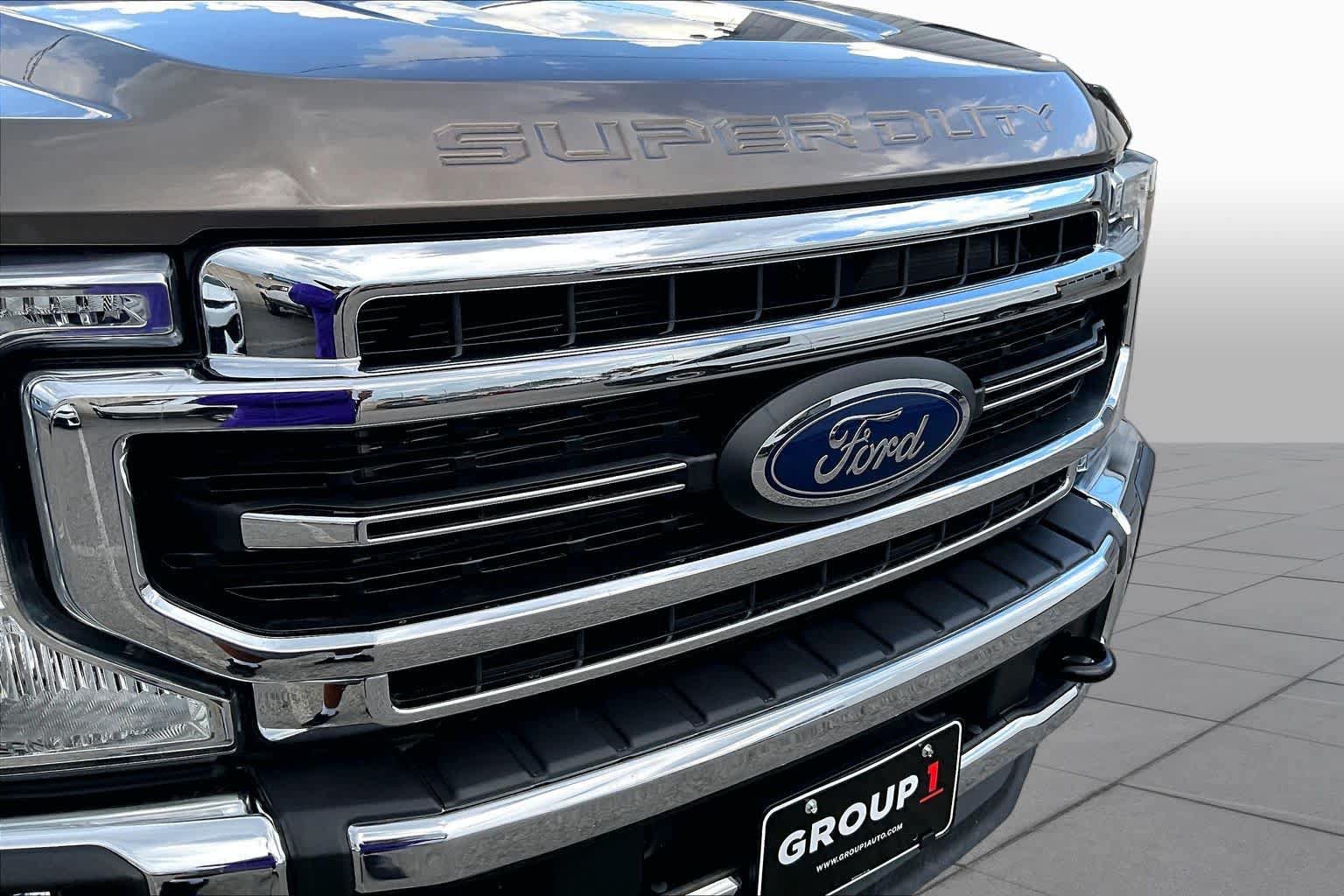 Certified 2022 Ford F350 Lariat AWD/4WD image 30