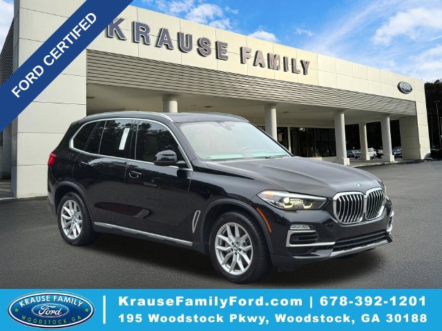 Used 2019 BMW X5 xDrive40i w/ Premium Package 2