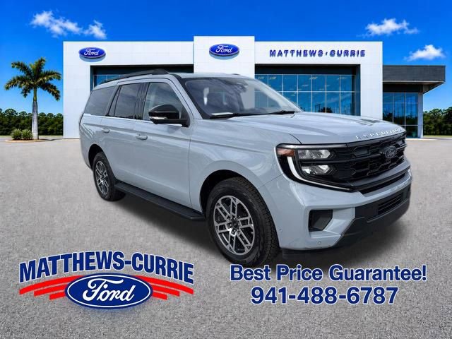 Certified 2025 Ford Expedition Active AWD/4WD image 1