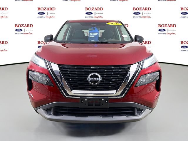 Used 2023 Nissan Rogue S AWD/4WD image 2