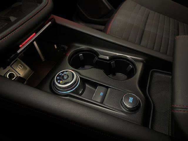 Certified 2025 Ford Explorer ST-Line w/ Premium Package image 30