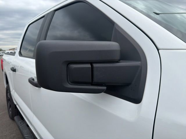 Certified 2022 Ford F150 Lightning Pro AWD/4WD image 6