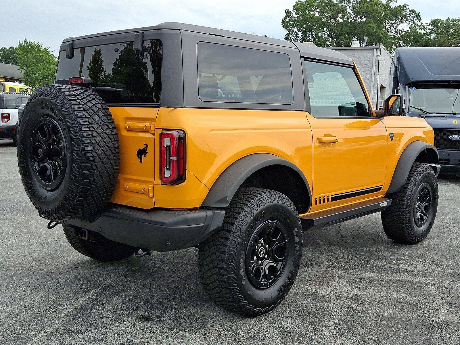 Certified 2021 Ford Bronco First Edition AWD/4WD image 6