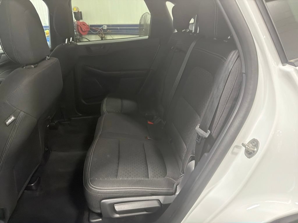 Certified 2025 Ford Escape Active AWD/4WD image 13
