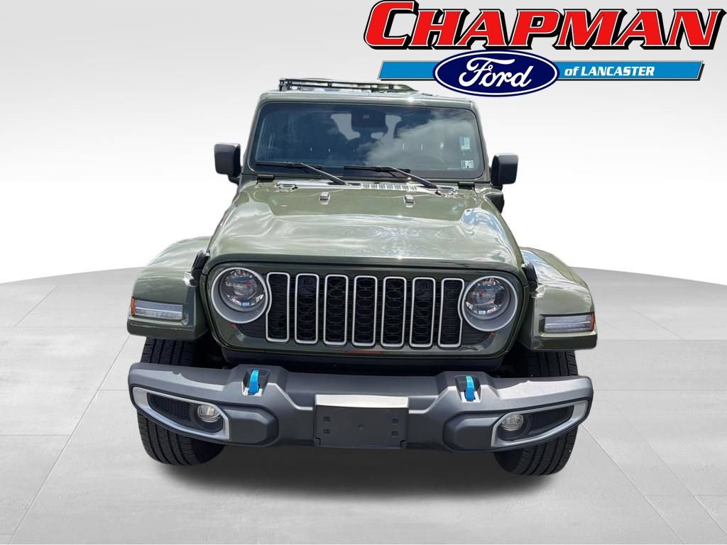 Used 2024 Jeep Wrangler Unlimited Sahara AWD/4WD image 2
