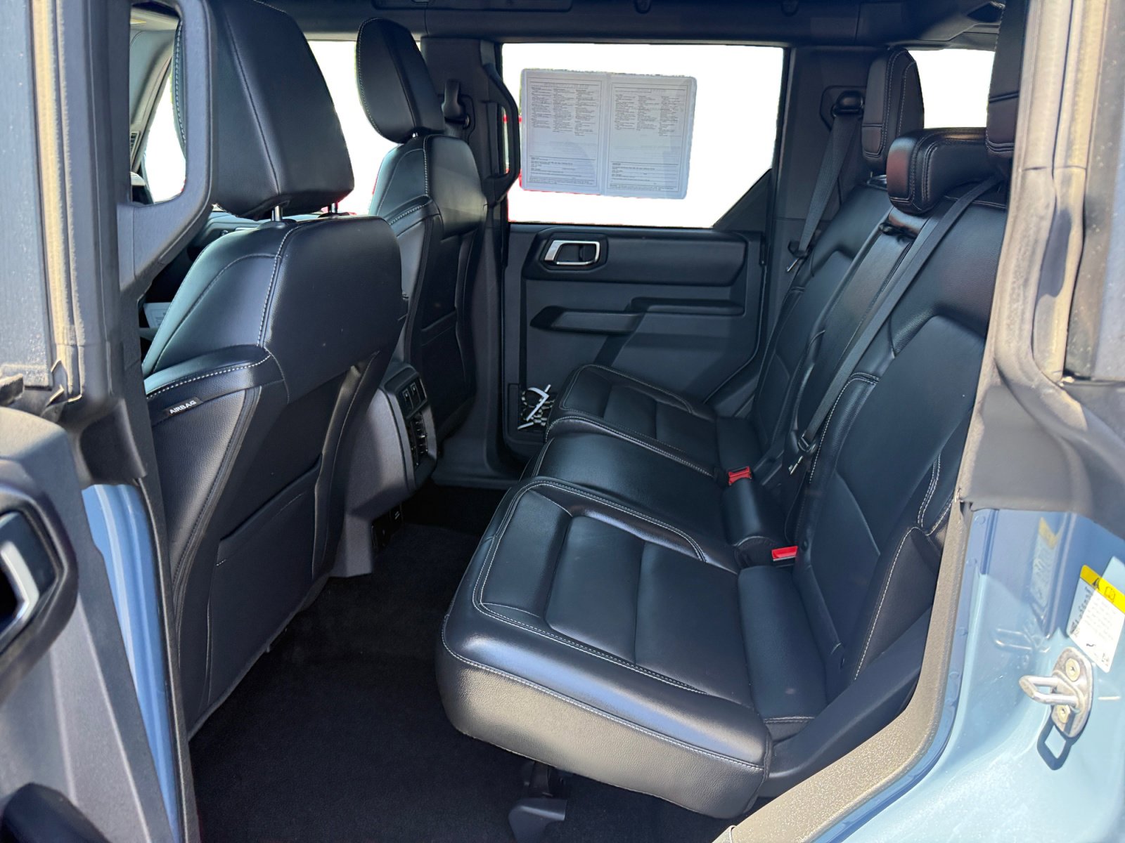 Certified 2025 Ford Bronco Outer Banks AWD/4WD image 16
