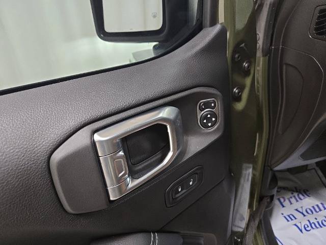 Used 2023 Jeep Wrangler Unlimited Rubicon w/ Steel Bumper Group AWD/4WD image 30