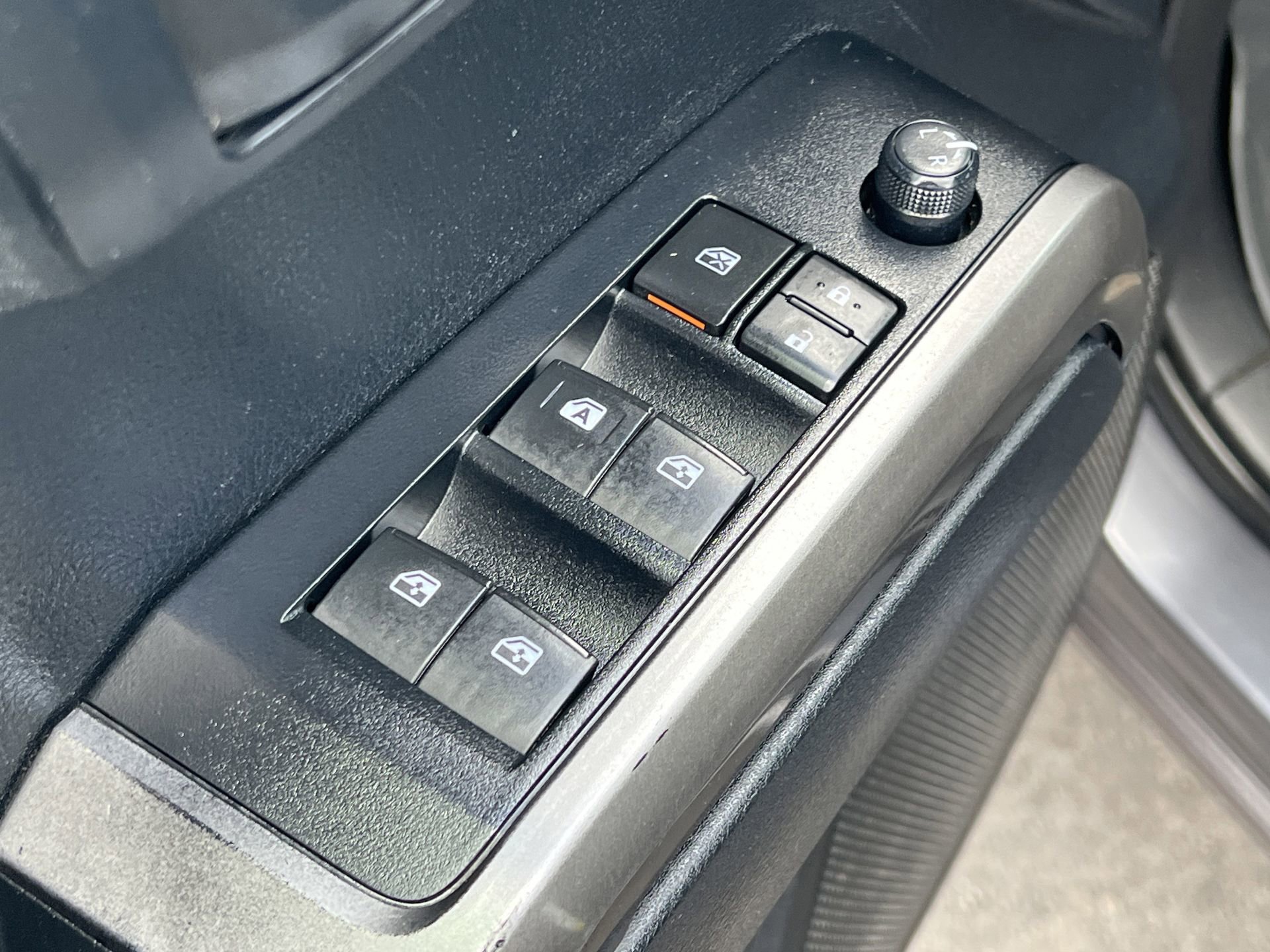 Used 2020 Toyota Tacoma 4x4 Double Cab image 21