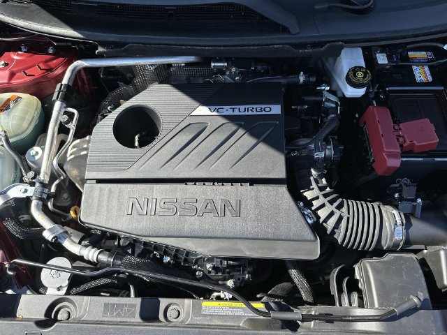 Used 2025 Nissan Rogue SV FWD image 27