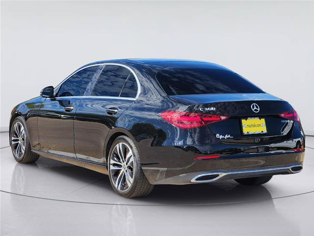 Used 2022 Mercedes-Benz C 300 Sedan image 4