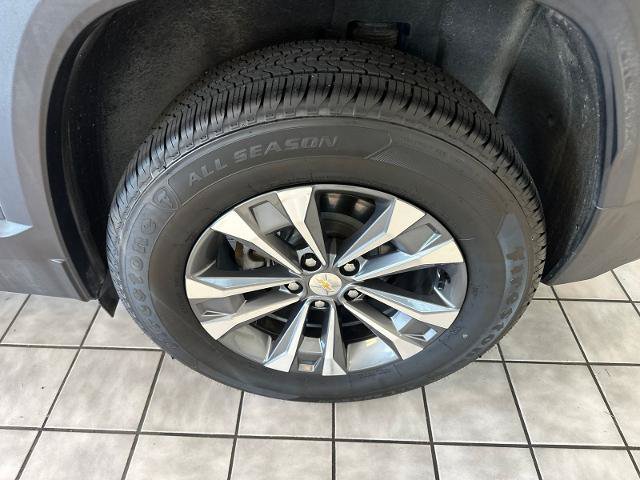 Used 2025 Chevrolet Equinox LT w/ Convenience Package II FWD image 25