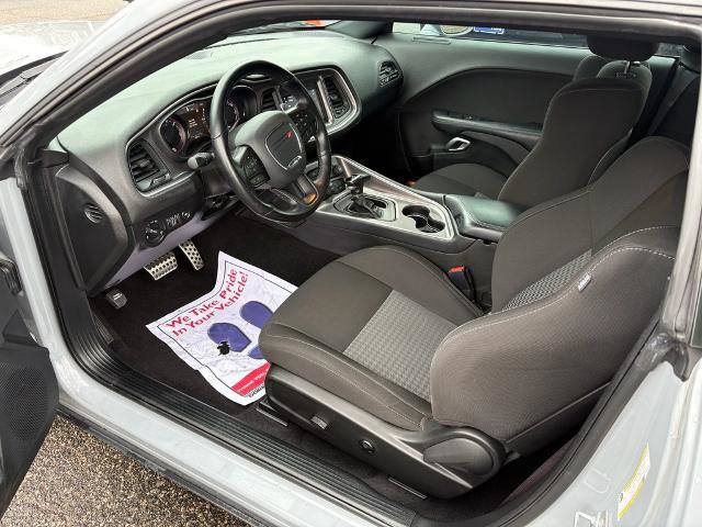 Used 2021 Dodge Challenger R/T w/ Blacktop Package image 10