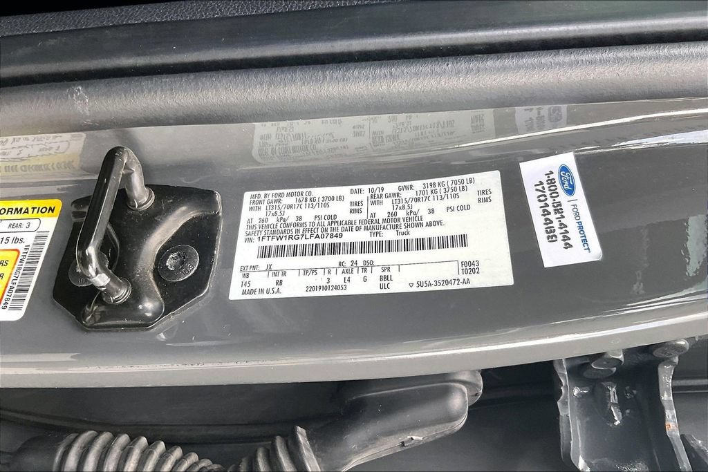 Certified 2020 Ford F150 Raptor w/ Equipment Group 802A Luxury AWD/4WD image 36