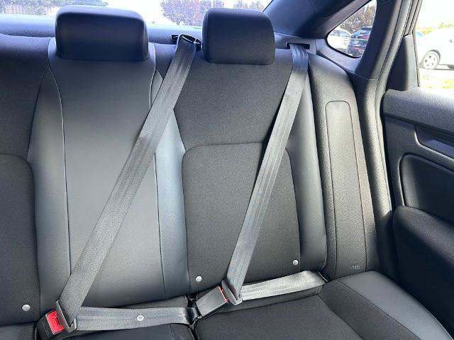 Used 2022 Honda Civic Sport image 14