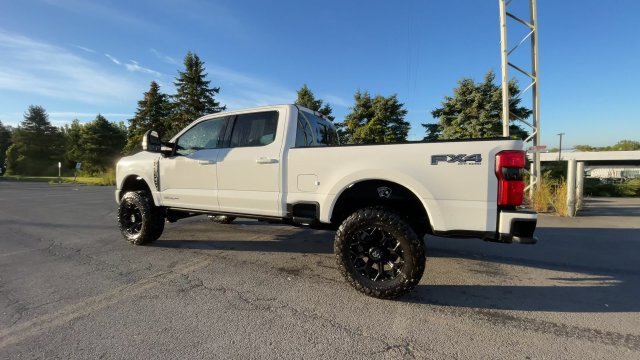 Certified 2024 Ford F250 Lariat w/ Lariat Ultimate Package AWD/4WD image 6