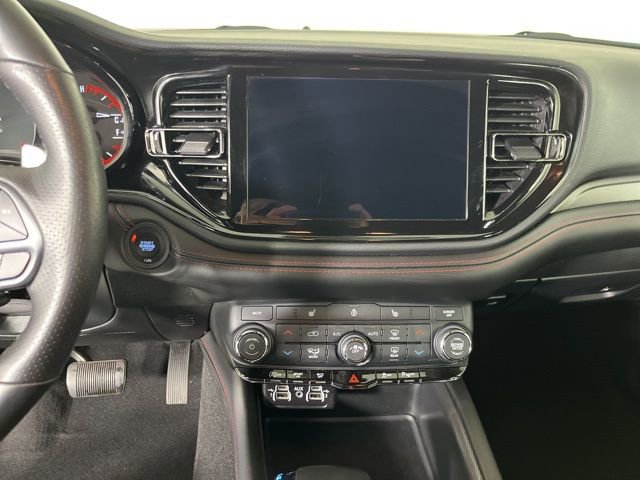 Used 2025 Dodge Durango GT AWD/4WD image 25