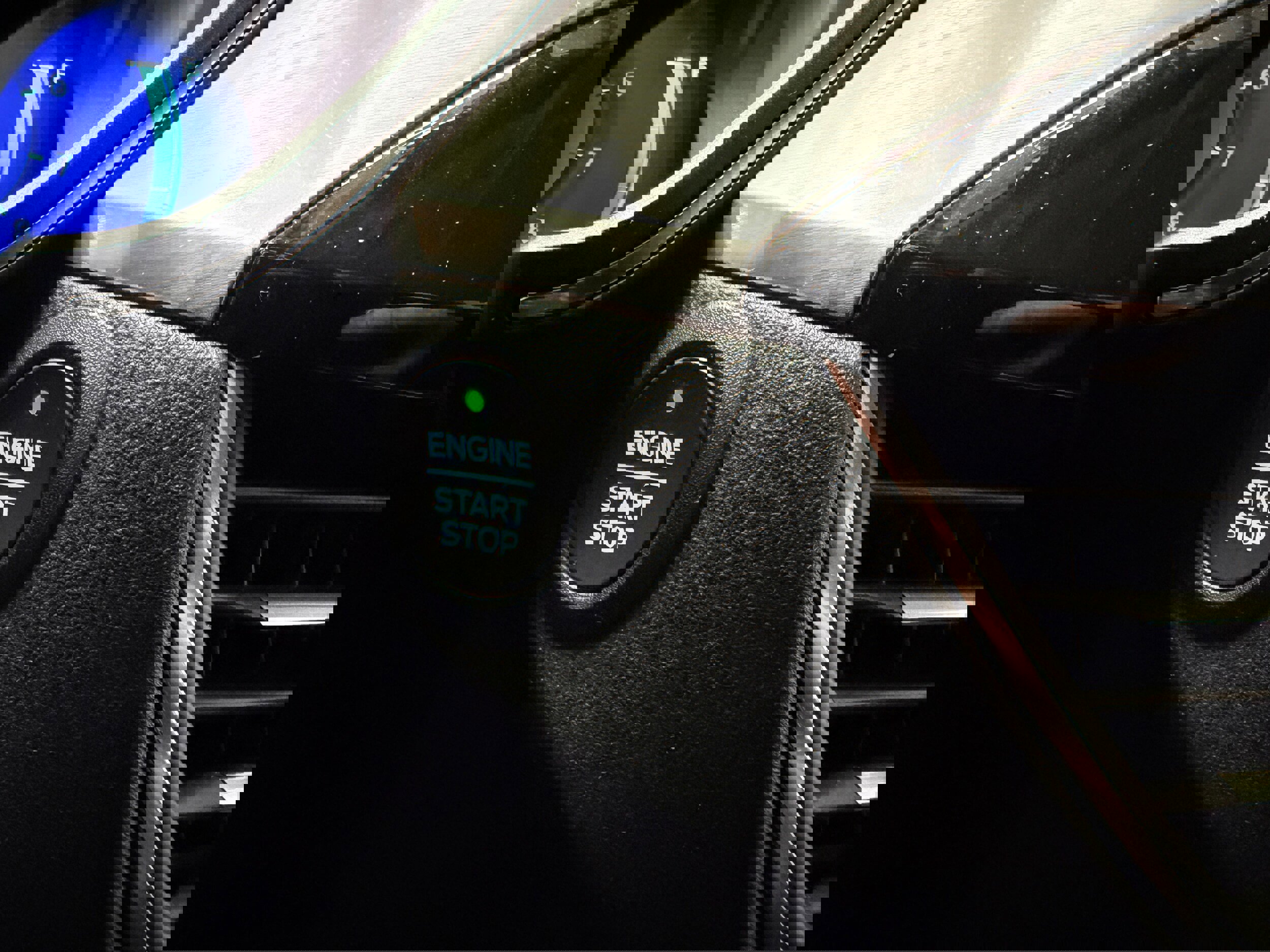 Certified 2022 Ford Escape Titanium image 21