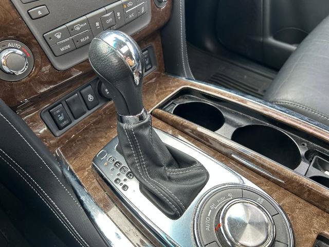 Used 2017 INFINITI QX80 4WD w/ Driver Assistance Package image 34