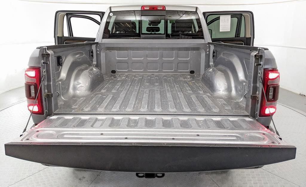 Used 2024 RAM 2500 Laramie w/ Safety Group AWD/4WD image 7