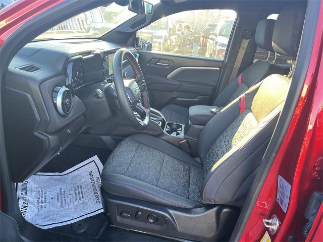 Used 2024 Chevrolet Colorado Z71 w/ Z71 Convenience Package 2 image 6